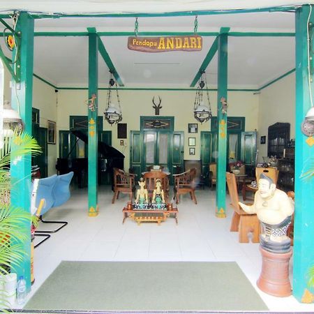 Pendopo Andari Homestay Yogyakarta Exterior foto
