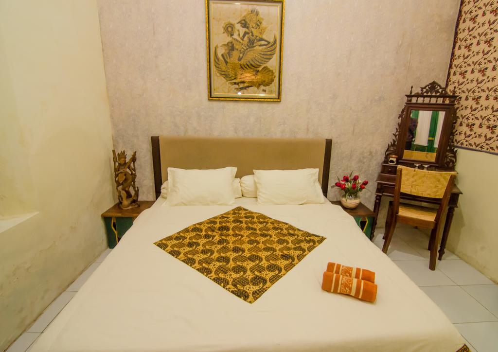 Pendopo Andari Homestay Yogyakarta Exterior foto