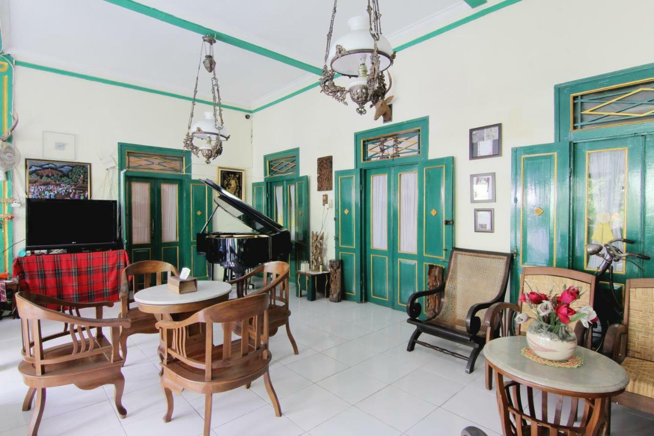 Pendopo Andari Homestay Yogyakarta Exterior foto