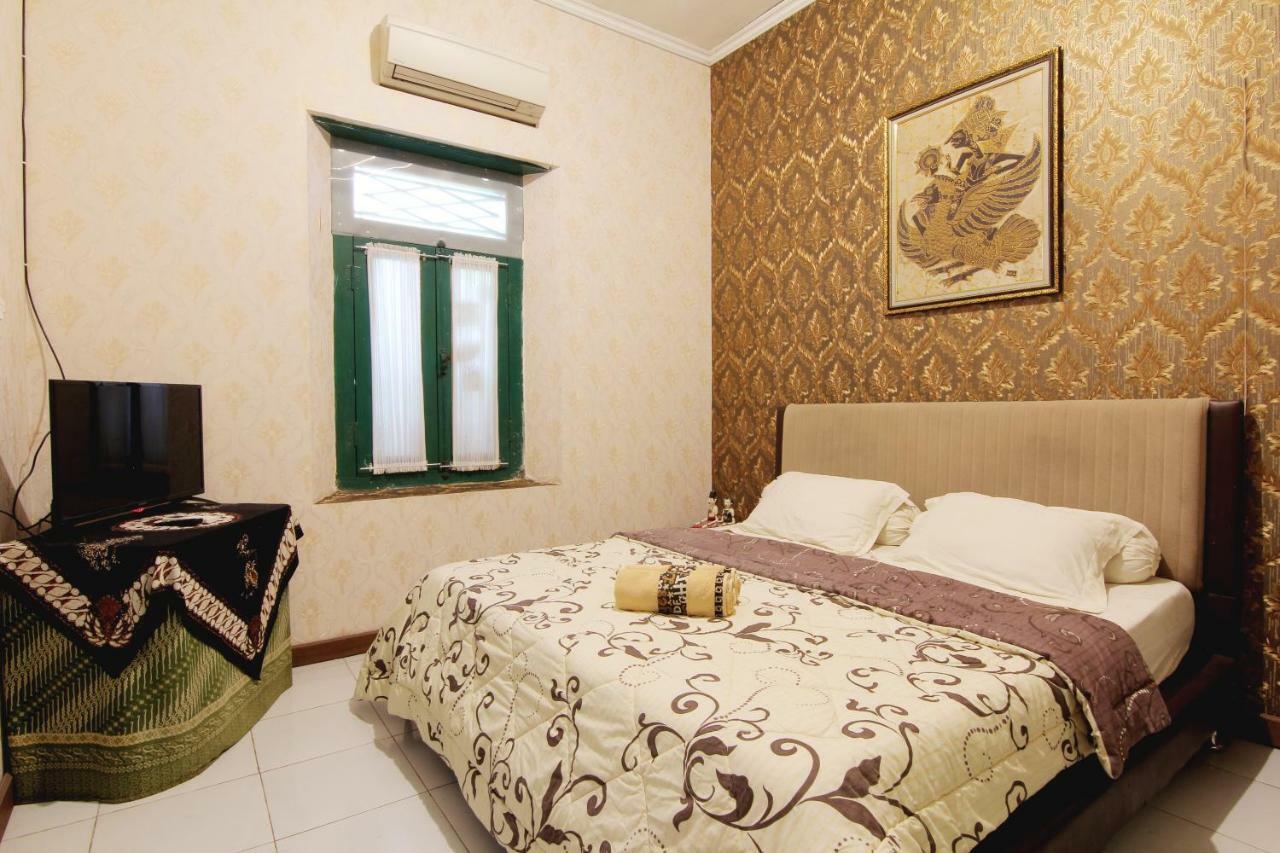 Pendopo Andari Homestay Yogyakarta Exterior foto